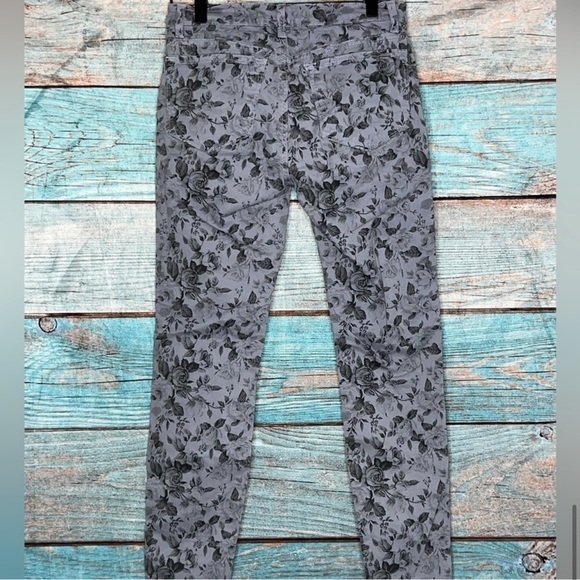 J Brand Cropped Jeans 27 Heaven Mini Floral Capri Style Denim Grey Skinny - Picture 8 of 10